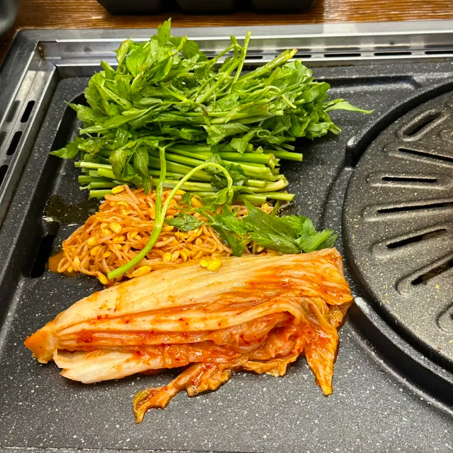 미나리 콩나물 통김치 밑반찬