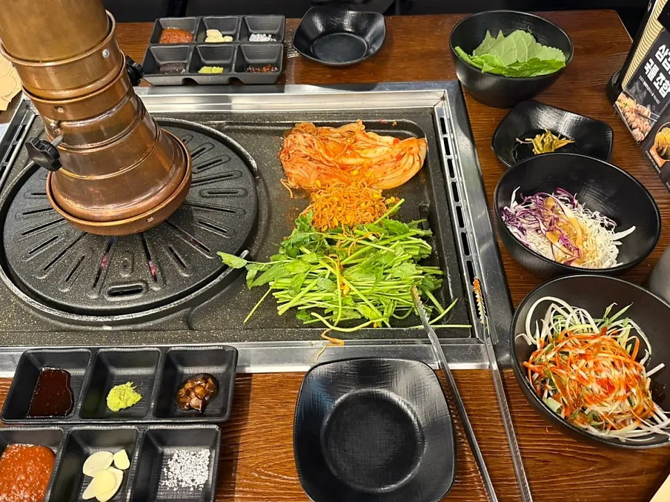 Grill table set up in advance after reservation