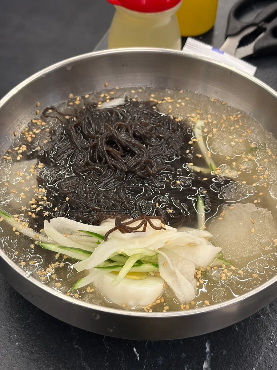 감자칩에 싸 먹는 삼겹살