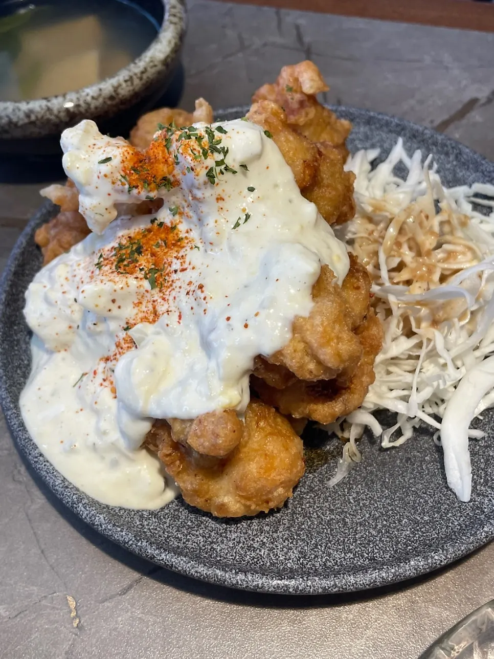 숙썽수산 종로본점 치킨난반정식
