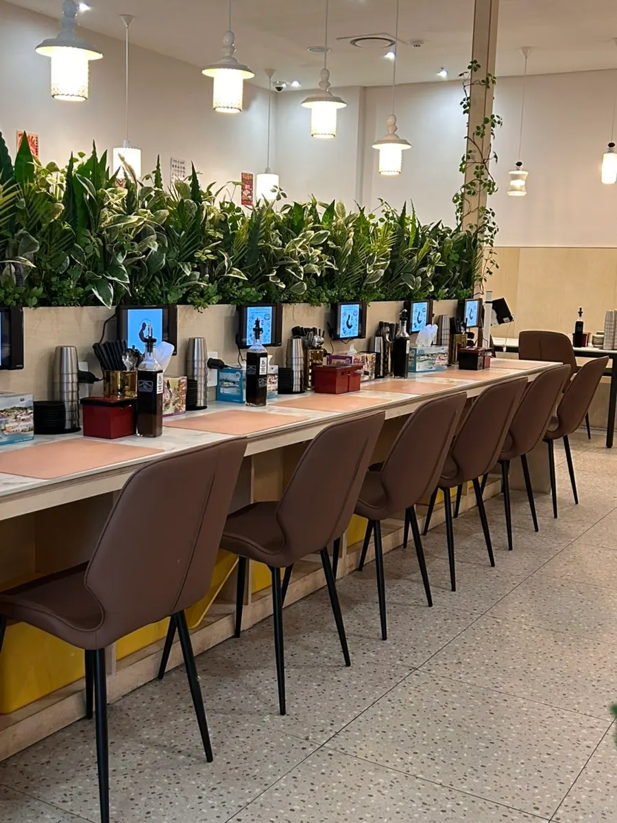Separated four-person table seating