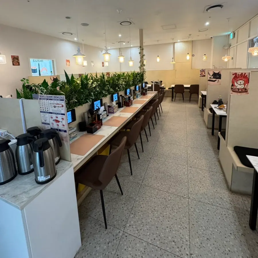 Takeout-only ordering kiosk