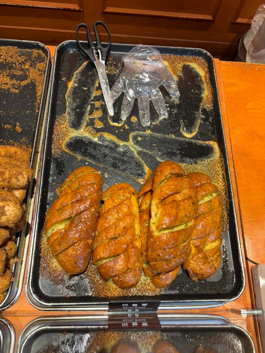 Packaged coffee bun product