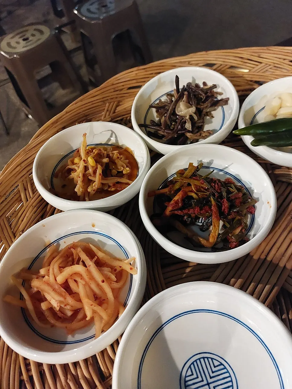 Table with both meat and stew served together