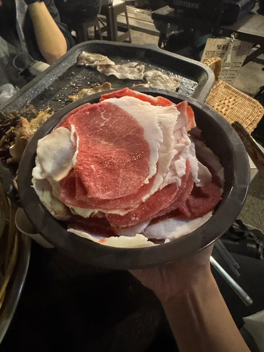 A plate of pink-red chadolbagi