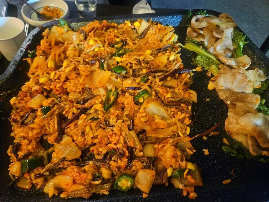 Fried rice with kimchi and bean sprouts