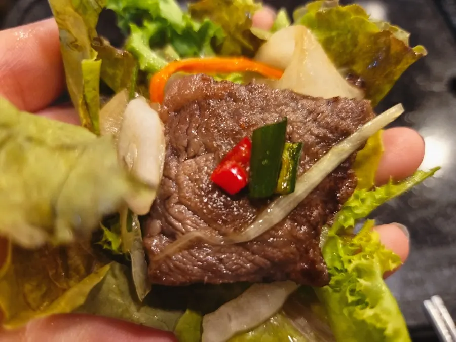 콩나물과 대파가 들어간 김치콩나물찌개 국물