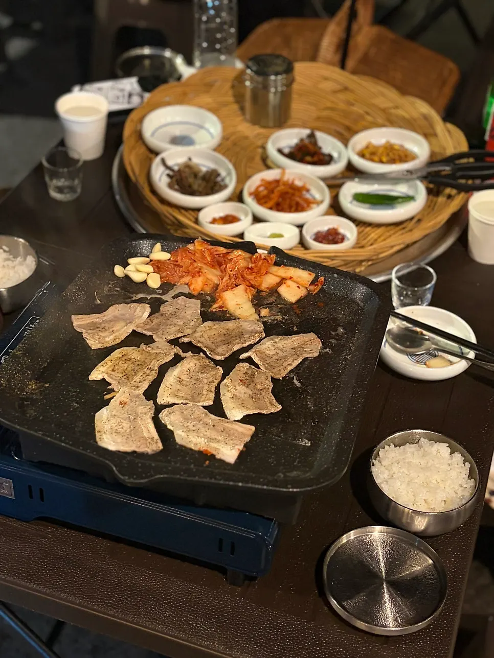 Introduction image for an outdoor Korean barbecue restaurant in Jongno 3-ga