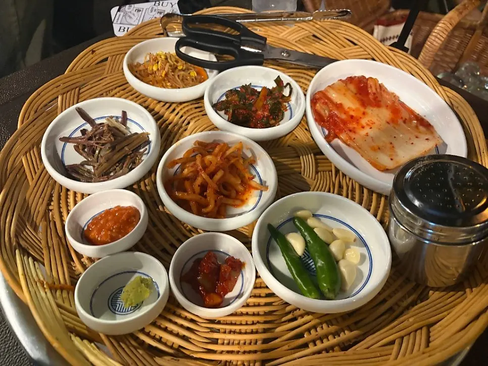 Basic side dishes arranged in a basket