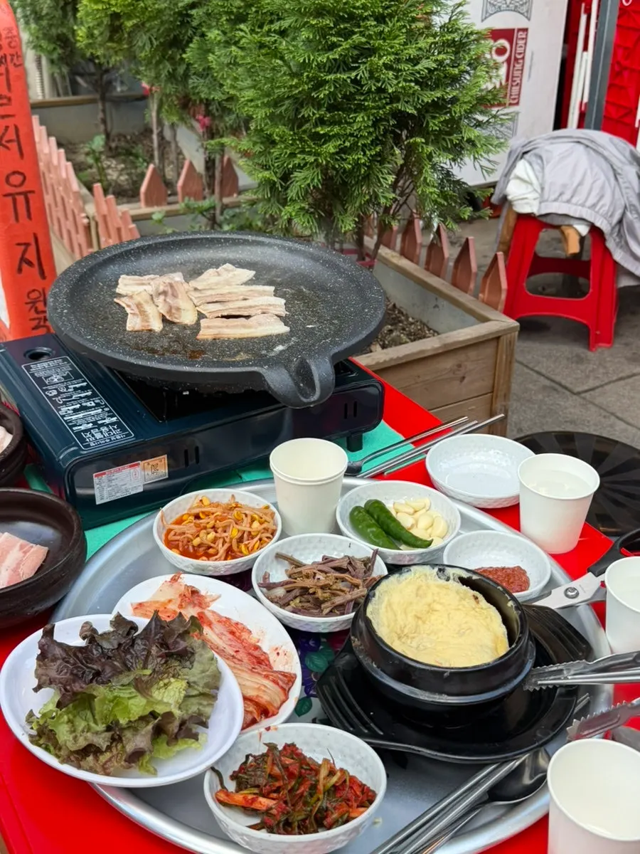 A single serving of Chowon Restaurant's frozen pork belly set