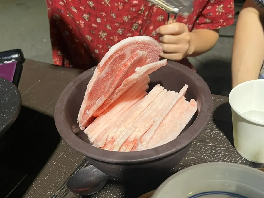 Ordered quick-frozen pork belly and pork neck