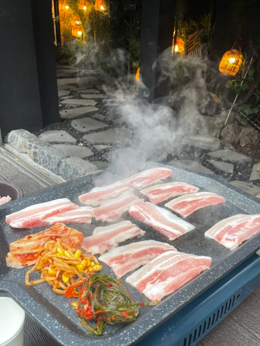 삼겹살과 맥주 테라 한 잔