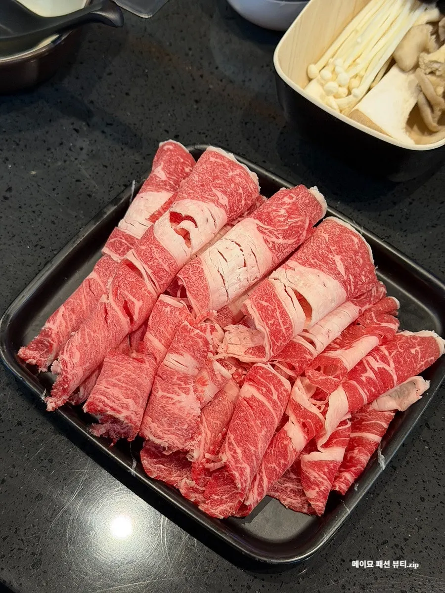 Plate of assorted vegetables from the Beef Set