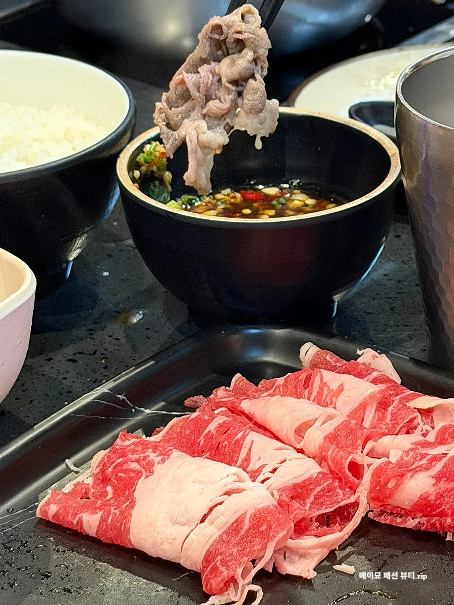 Plate of bright red 130g beef