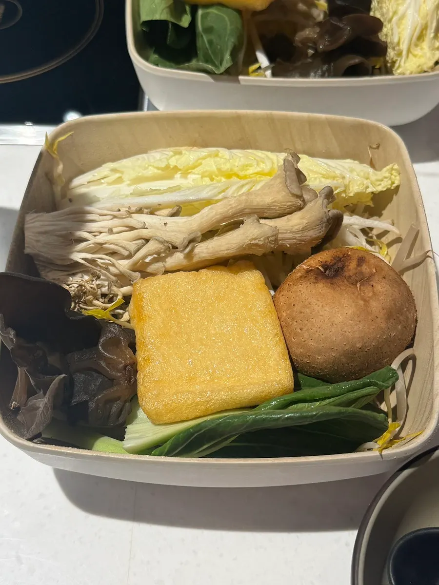 Plate of meat included with the hot pot set