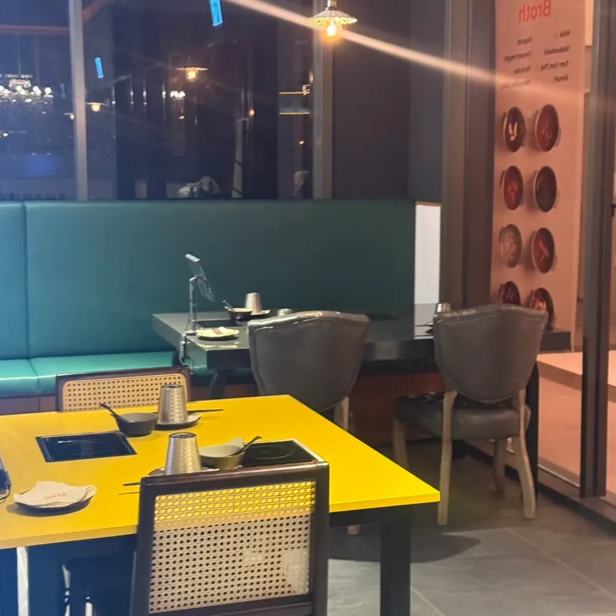 Spacious seating inside J's Pot Magok Branch