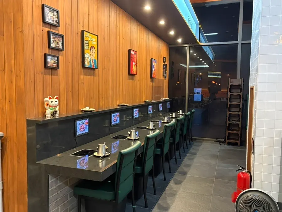 Personal induction burner at each table for one pot per person