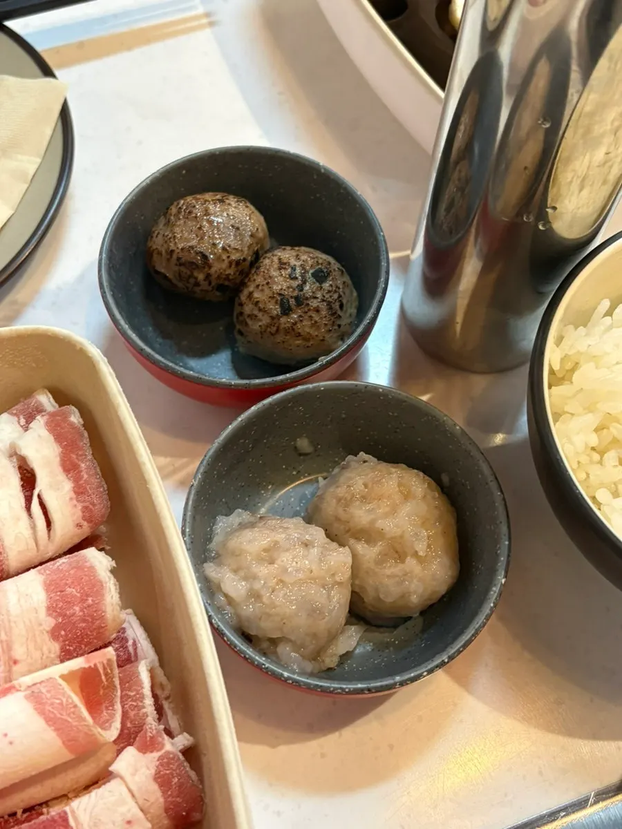 Beef set and seafood platter set placed together on the table