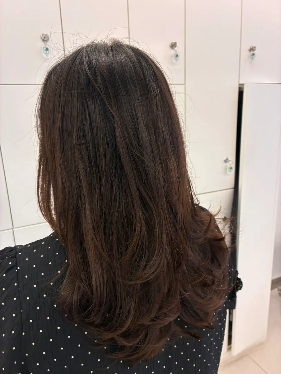 Applying the clinic treatment and finishing process