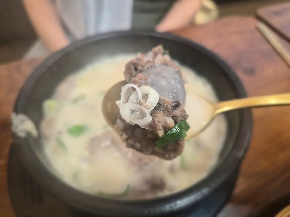 아삭한 깍두기 한 접시