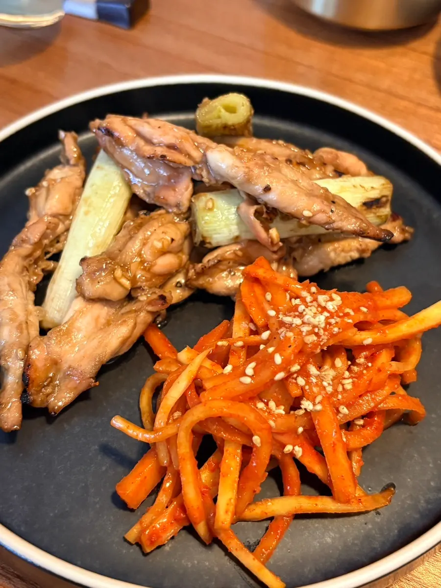 Muslo de pollo a la parrilla en Jumak Inho