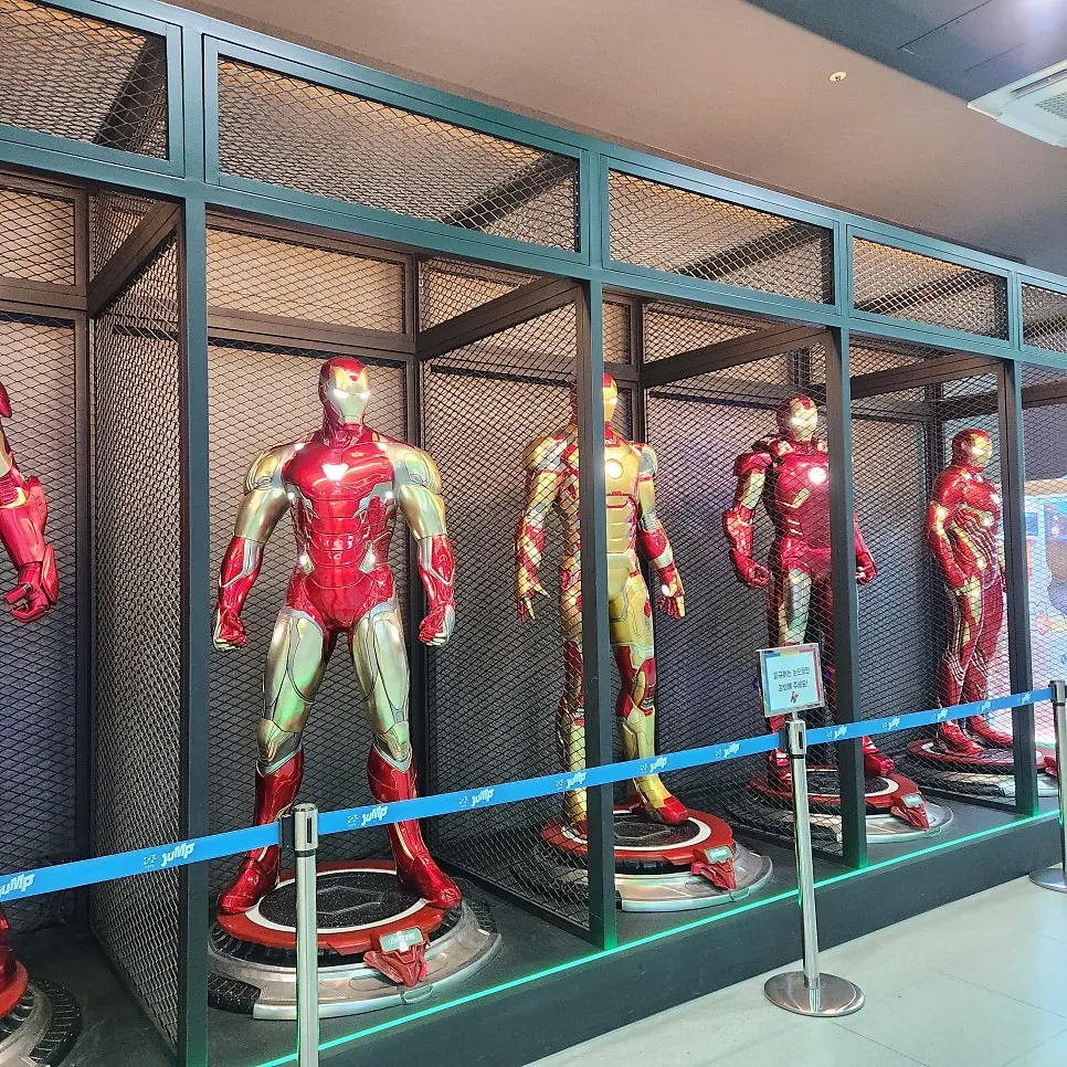 Iron Man display in the entrance lobby at Jump in Nowon