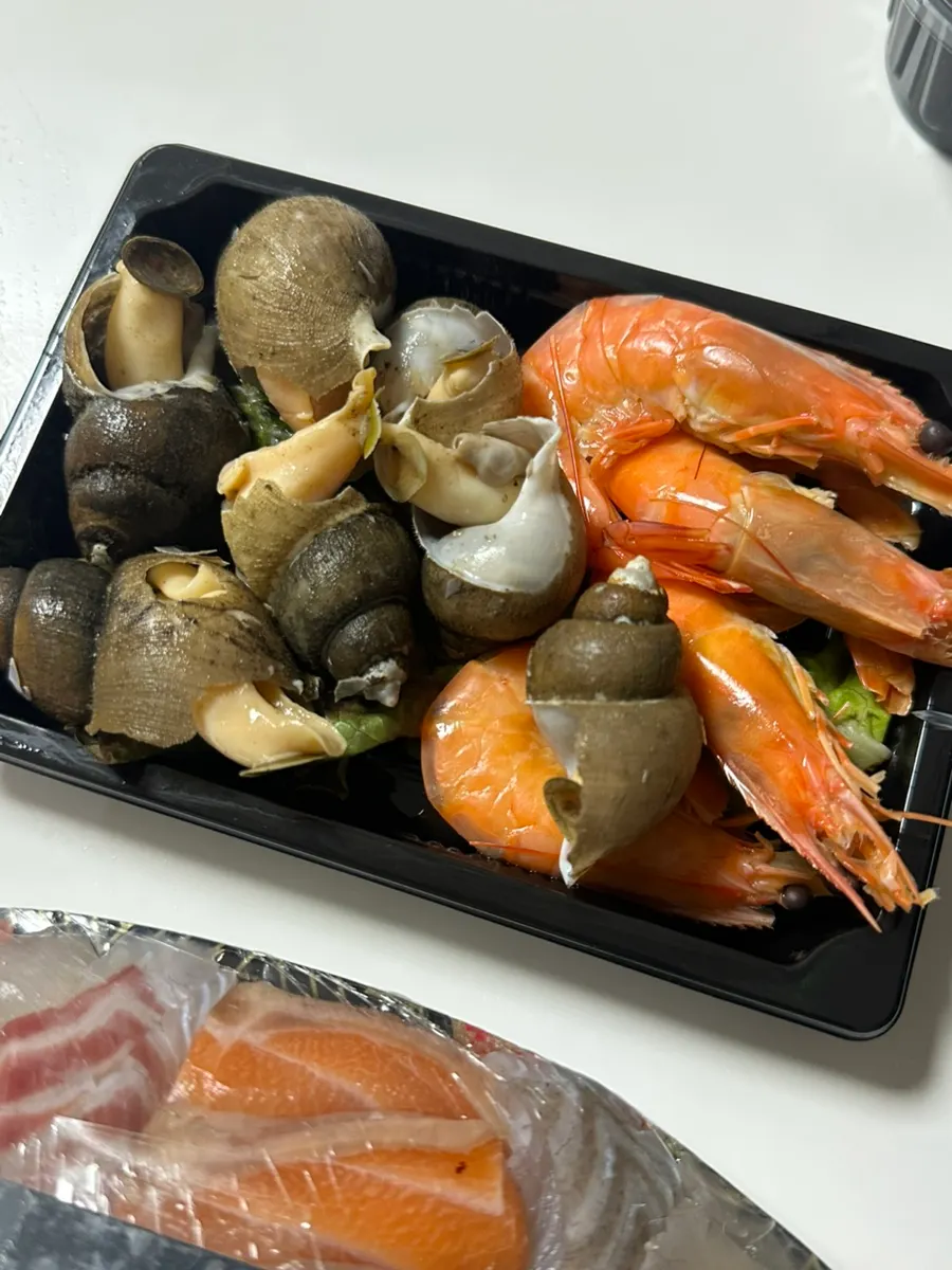 Free shrimp and whelk from pre-booking service