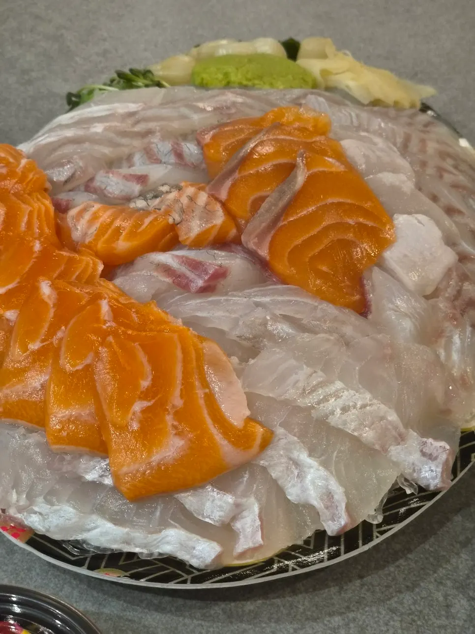 Final photo wrapping up the Haesong Hoetjip sashimi takeout