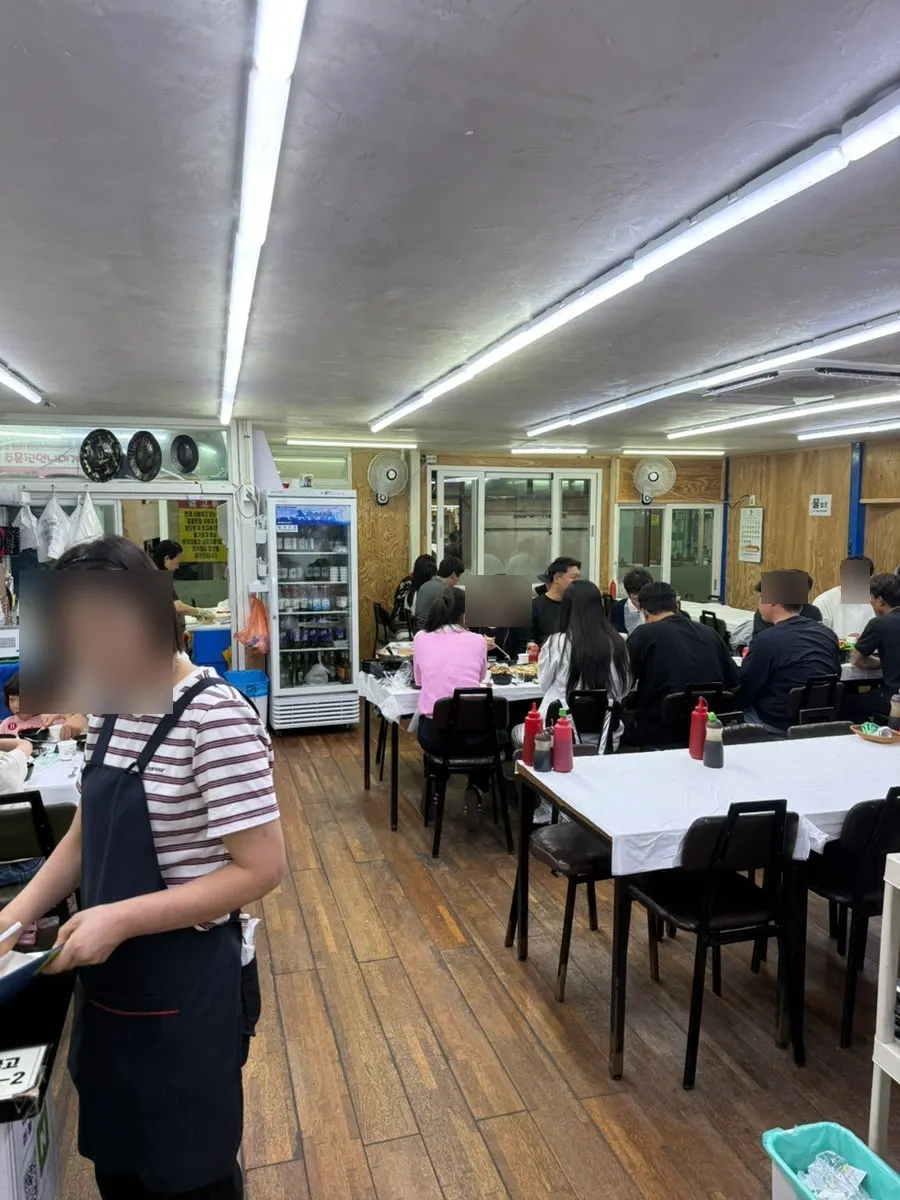 광어 우럭 참돔 등 어종이 적힌 메뉴판
