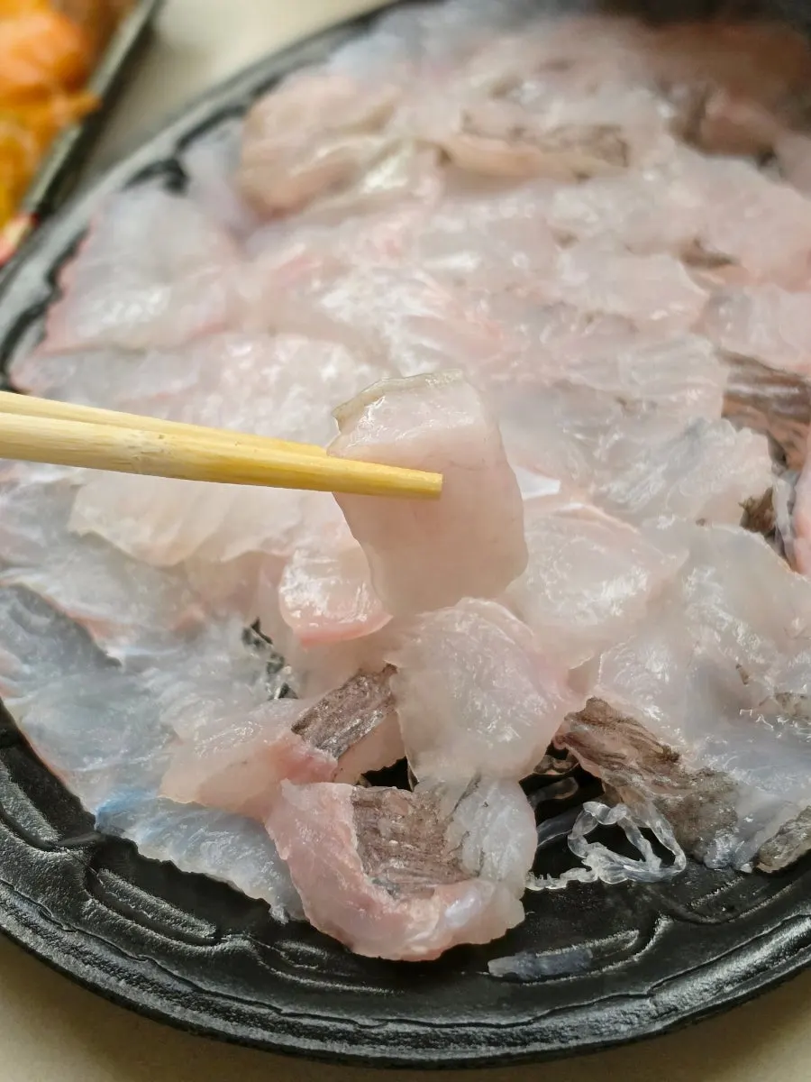 깔끔하게 포장된 일출횟집 회