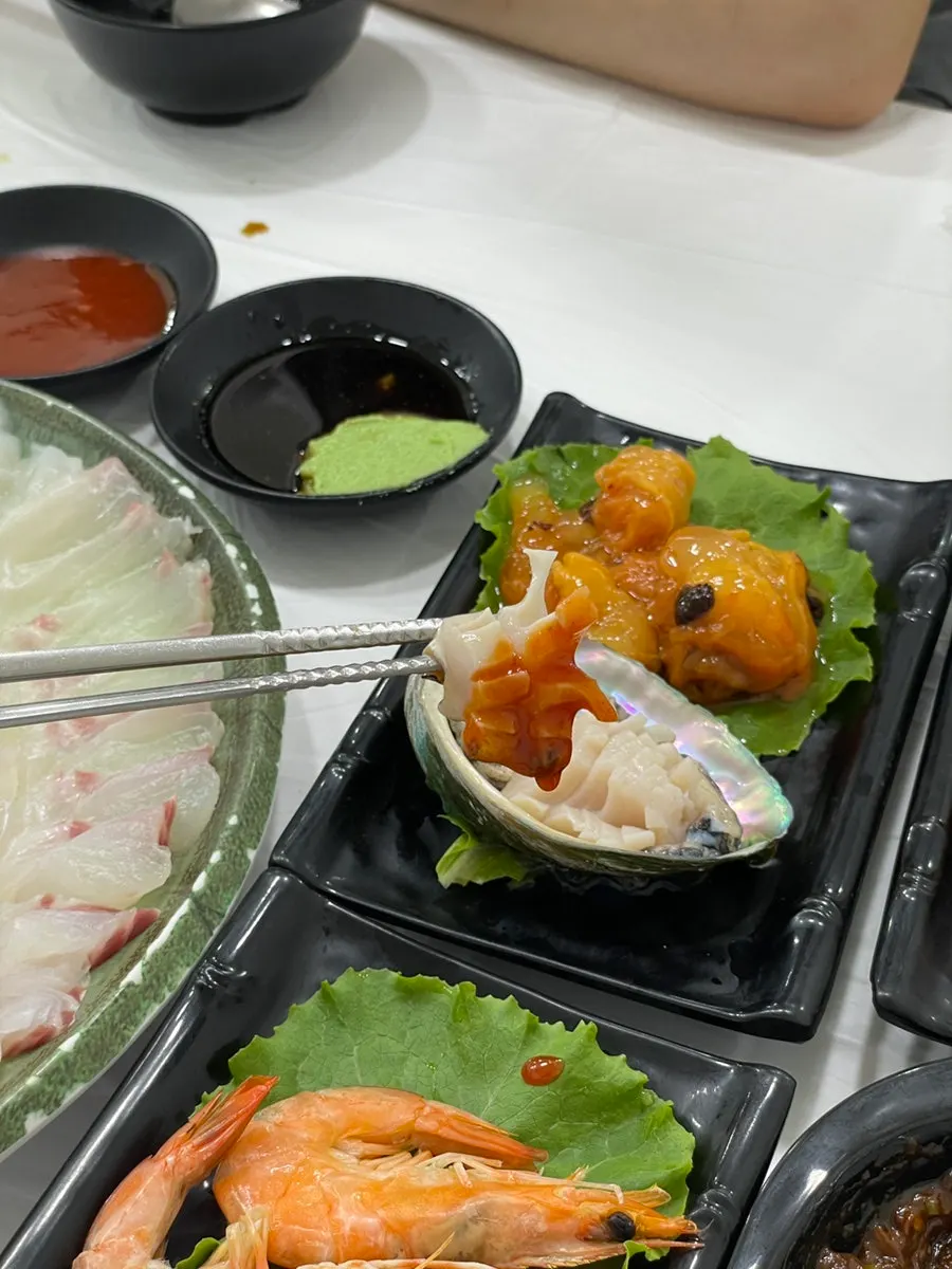 식전 전복죽과 밑반찬