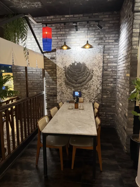 동명동 심야식당 분위기의 주명당 좌석