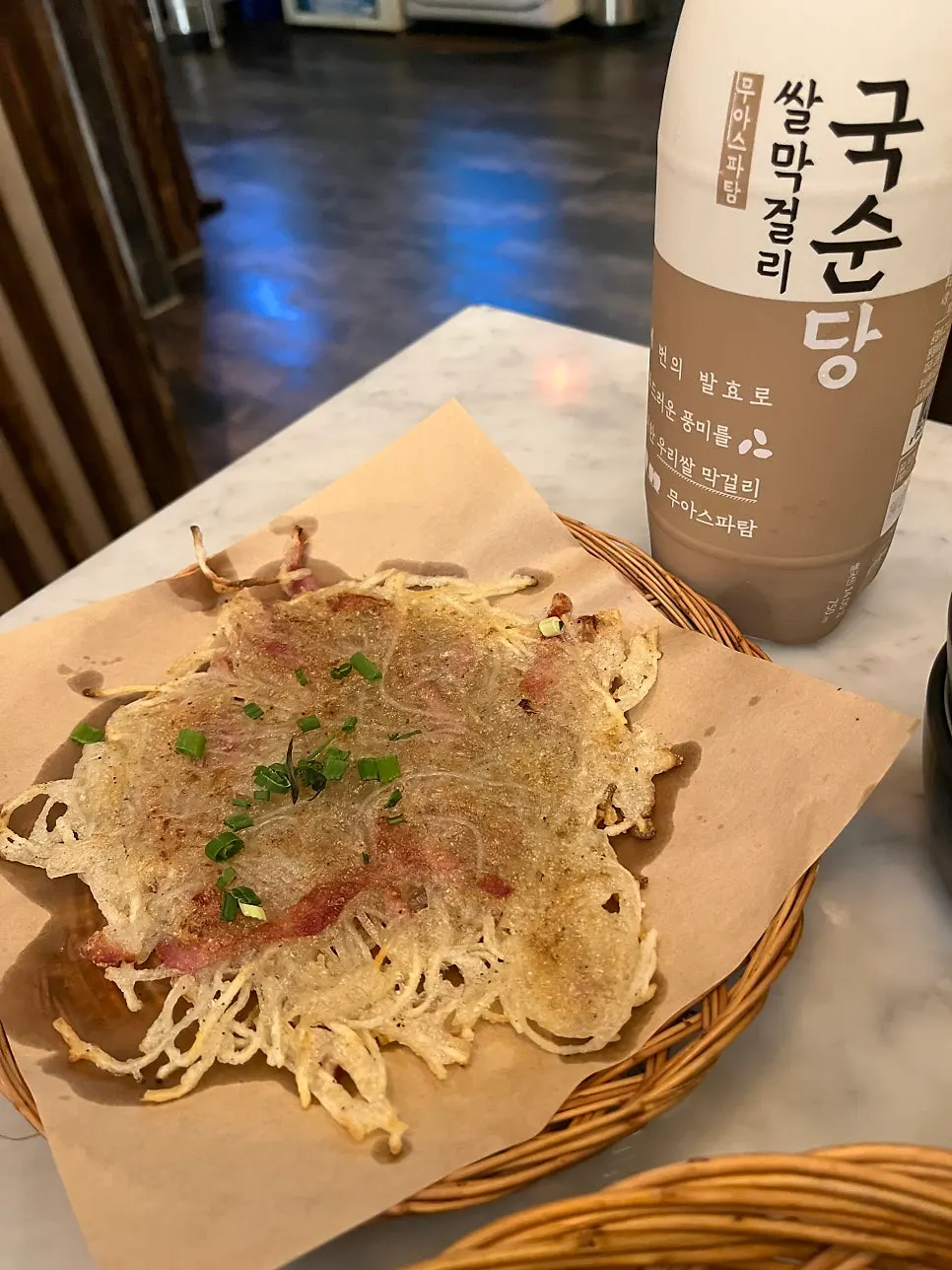 Yukhoe yubu-chobap, yukjeon, and straw-fire pork galbi lineup