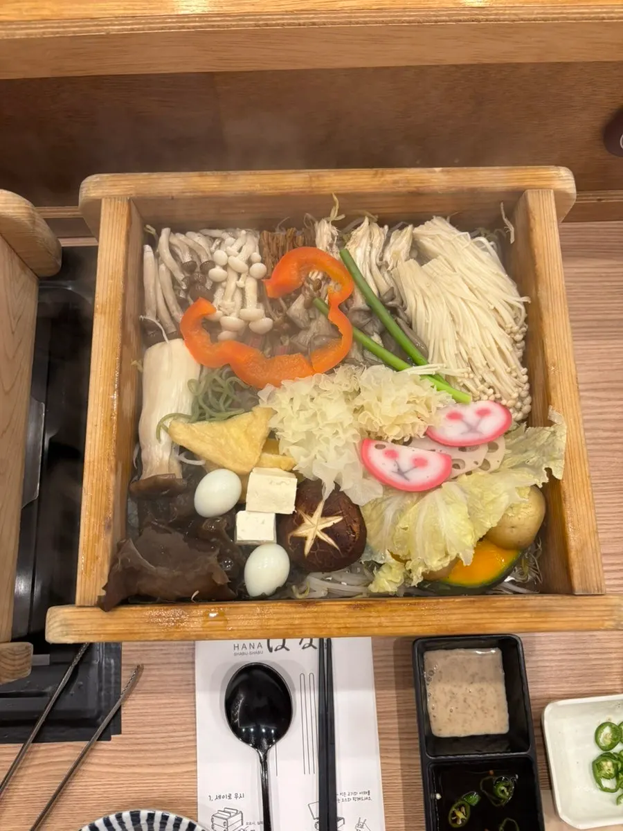 익은 블랙앵거스 고기 한 점