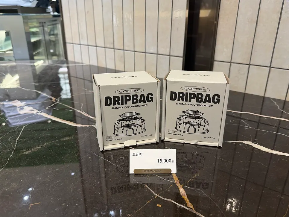 陳列的禮盒裝咖啡豆
