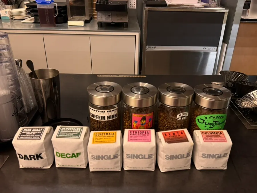 Carta de Jeong Jiyeong Coffee Roasters Starfield Suwon Branch