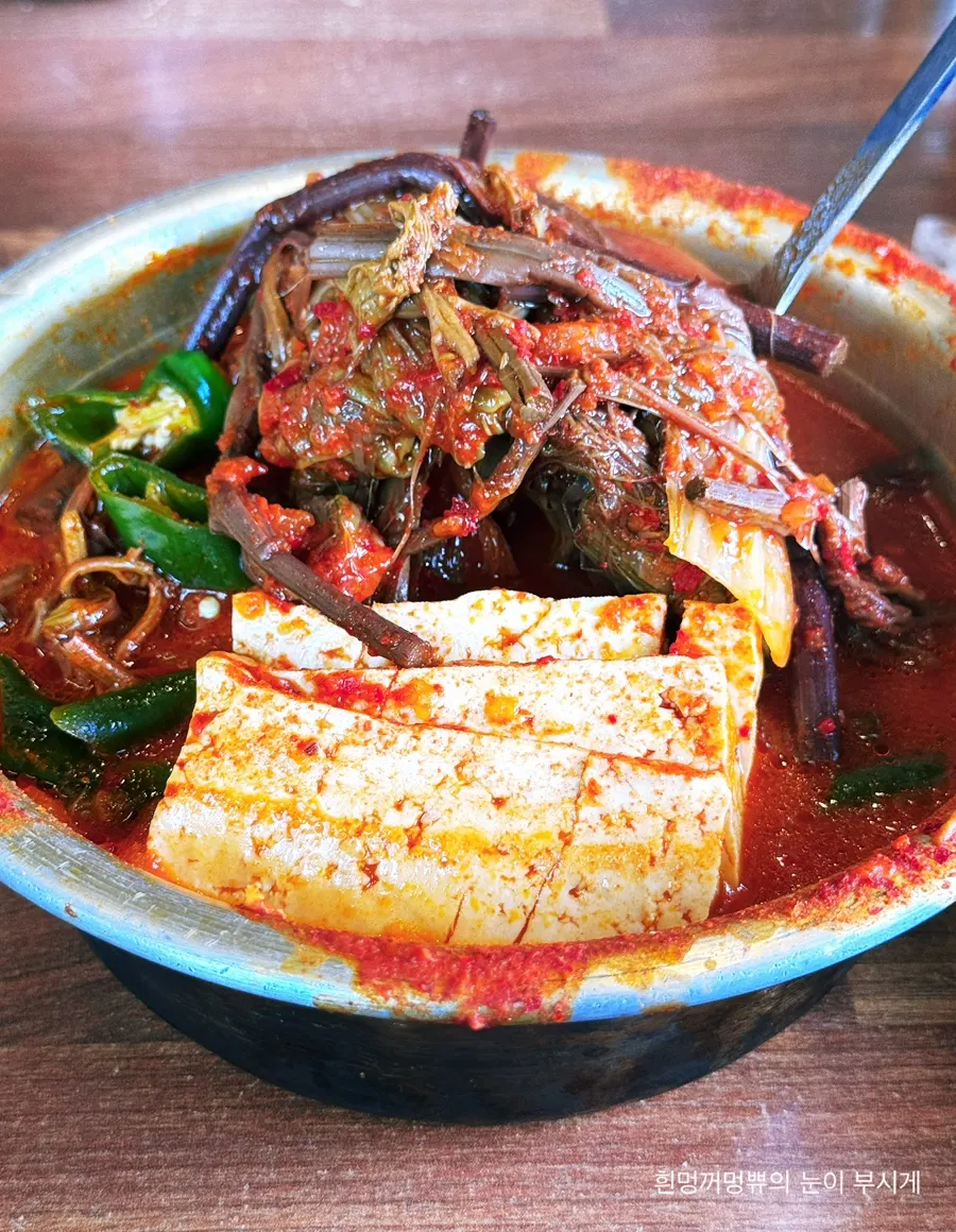 Grilled black pork at Kkamang Dwaeji Jungmun Branch