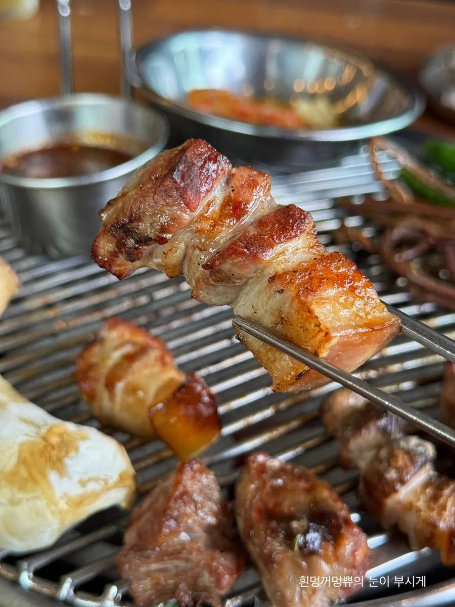 Golden-brown grilled black pork belly
