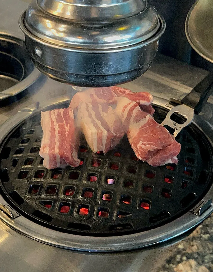 Basic side dish setting for a black pork meal