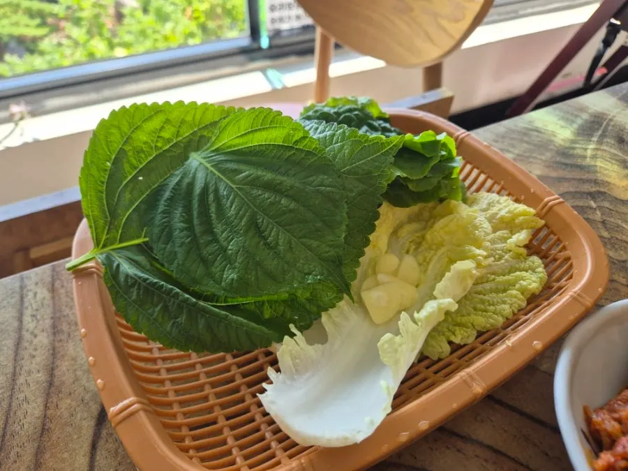 김 오르는 전복돌솥밥