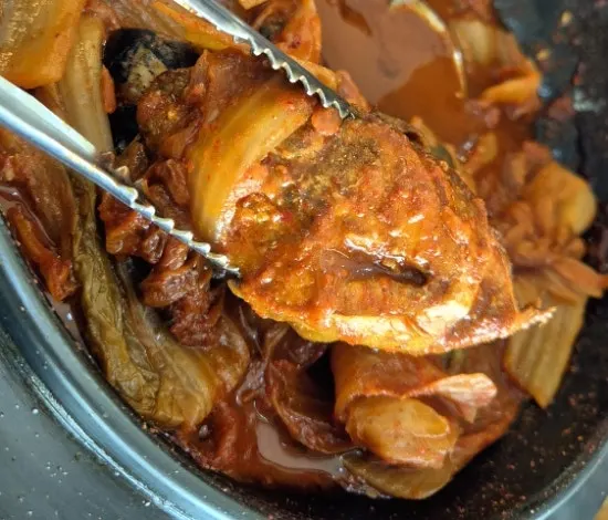 Plato completo de mukeunji godeungeo jorim