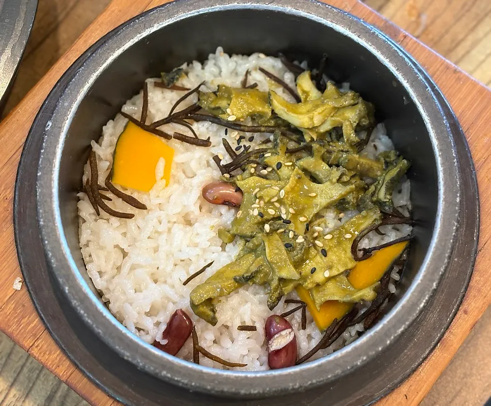 전복돌솥밥으로 만든 숭늉