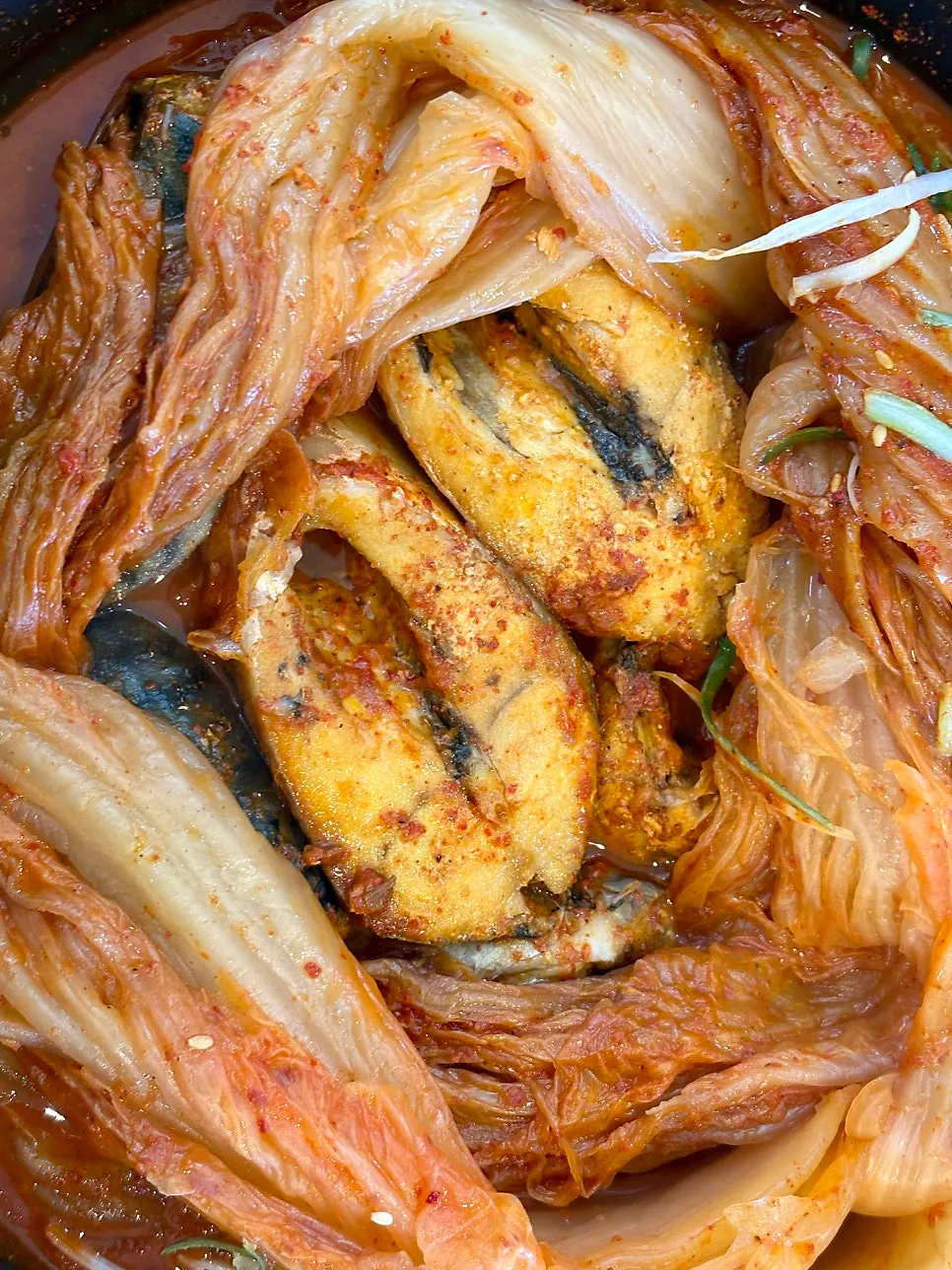 가족 식사로 차려진 쌈밥 상차림