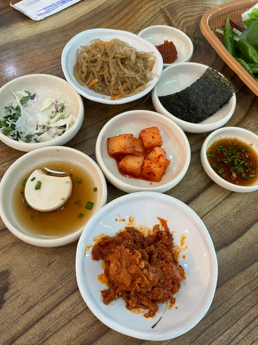 Self-serve bar with side dishes and sikhye