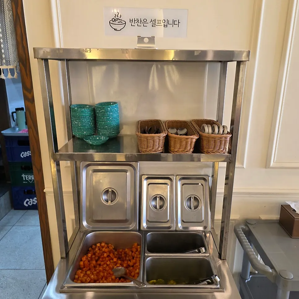 Scissors and utensils prepared at the self-serve corner