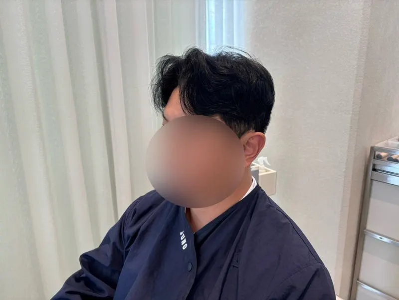 펌과 다운펌을 마친 남자머리