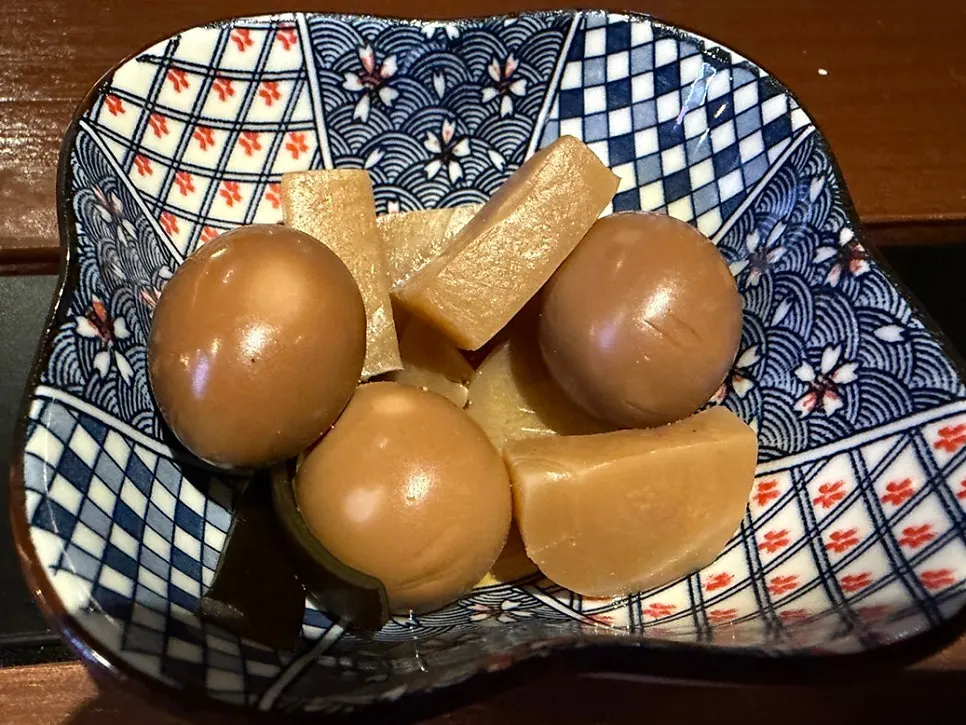 Kaken's complimentary starter of braised quail eggs and konjac