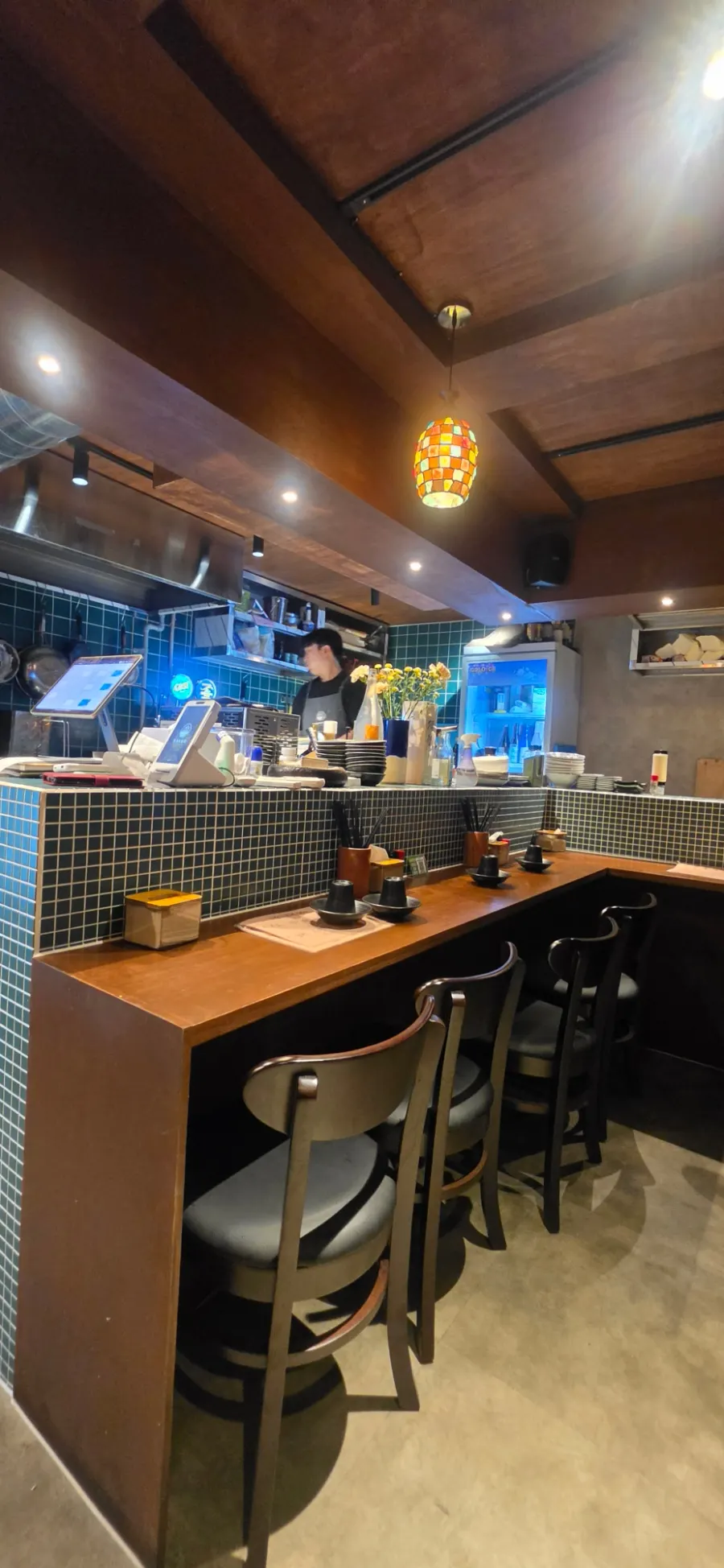 Exterior of Kaken izakaya near Dangsan Station