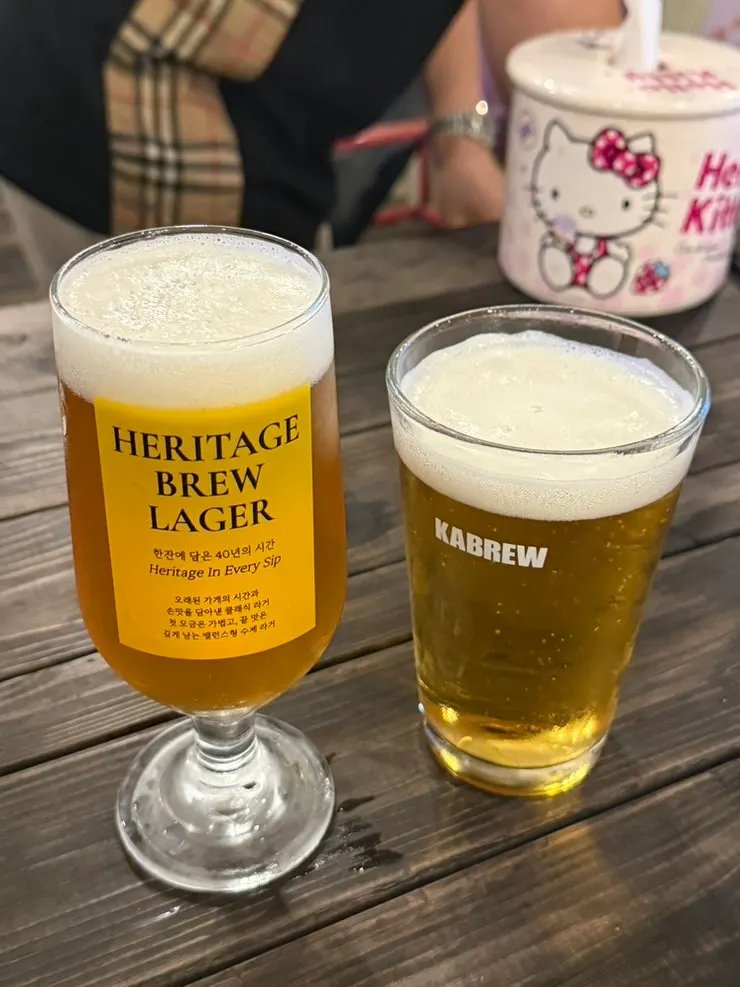 헤리티지 브루 생맥주 세 잔
