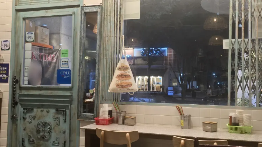 Interior of Kkamon with local Vietnamese restaurant atmosphere